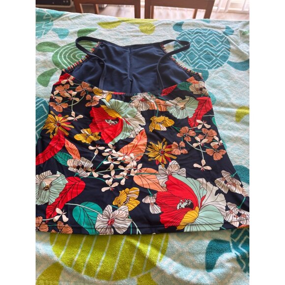 Ellen Tracy Floral Print Halter Tank Top With Multicolor Stripe Detail Size 10 - Picture 2 of 8